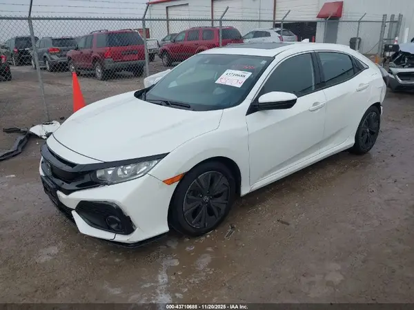 SHHFK7H6XKU223607 2019 HONDA CIVIC - Image 2