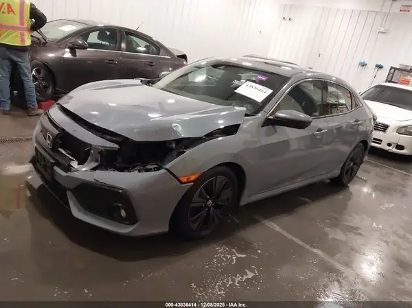 SHHFK7H6XKU227611 2019 HONDA CIVIC - Image 2