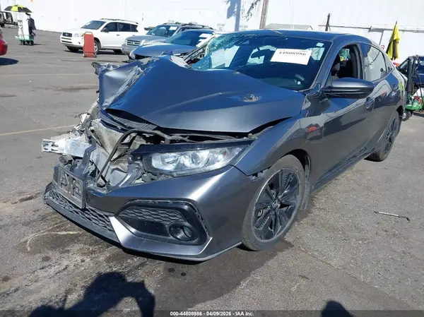 SHHFK7H6XKU406487 2019 HONDA CIVIC - Image 2