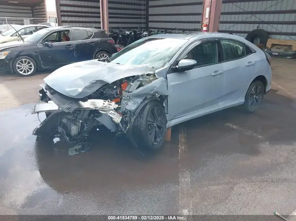 SHHFK7H6XKU407770 2019 HONDA CIVIC - Image 2
