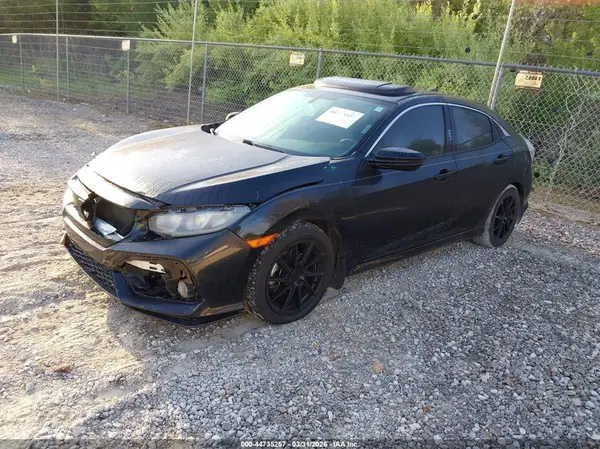 SHHFK7H70JU208038 2018 HONDA CIVIC - Image 2