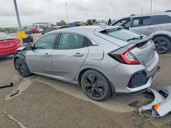 SHHFK7H71JU233417 2018 HONDA CIVIC - Image 2
