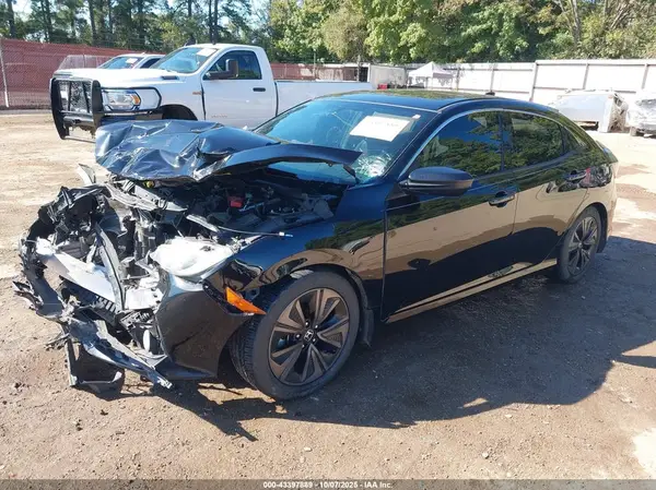 SHHFK7H76JU205676 2018 HONDA CIVIC - Image 2