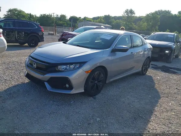 SHHFK7H78JU217604 2018 HONDA CIVIC - Image 2