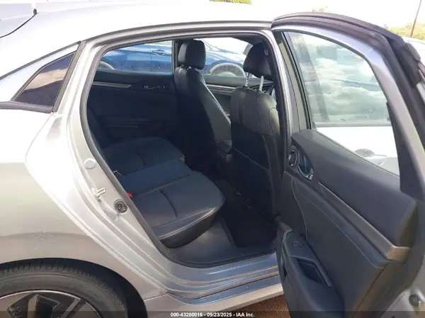 SHHFK7H79HU212373 2017 HONDA CIVIC - Image 8