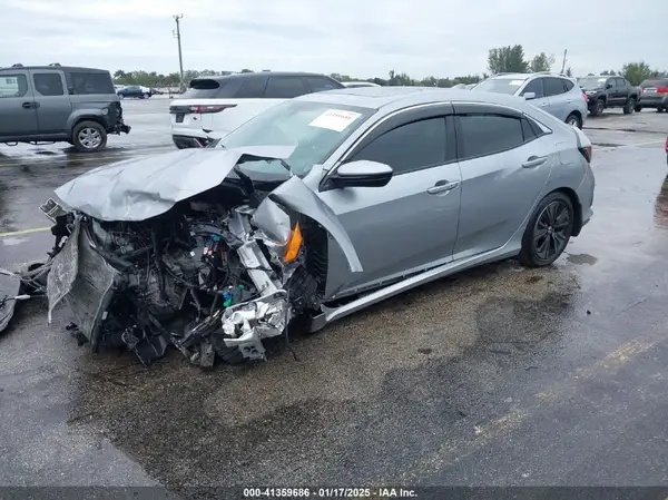 SHHFK7H79JU223489 2018 HONDA CIVIC - Image 2