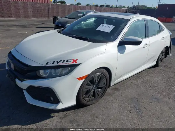SHHFK7H79JU410683 2018 HONDA CIVIC - Image 2