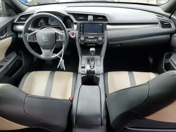 SHHFK7H7XJU414810 2018 HONDA CIVIC - Image 8