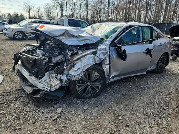 SHHFK7H82JU218398 2018 HONDA CIVIC - Image 1