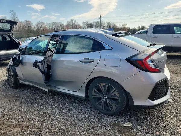 SHHFK7H82JU218398 2018 HONDA CIVIC - Image 2