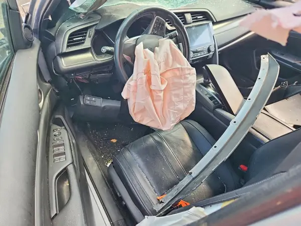 SHHFK7H82JU218398 2018 HONDA CIVIC - Image 8