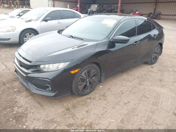 SHHFK7H84JU201019 2018 HONDA CIVIC - Image 2