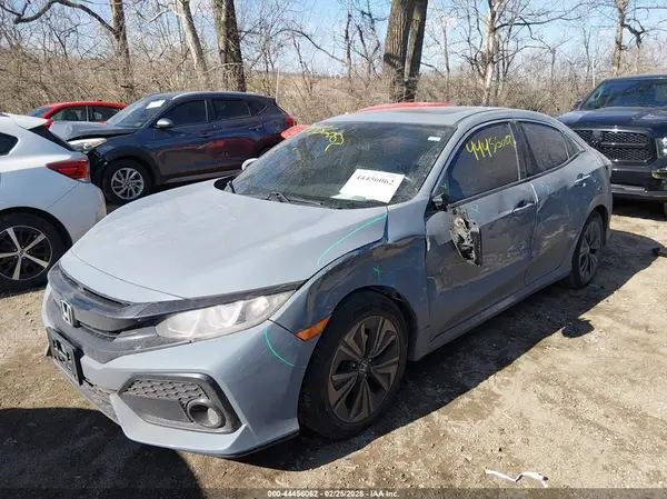 SHHFK7H87JU200303 2018 HONDA CIVIC - Image 2