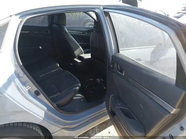 SHHFK7H87JU200303 2018 HONDA CIVIC - Image 8
