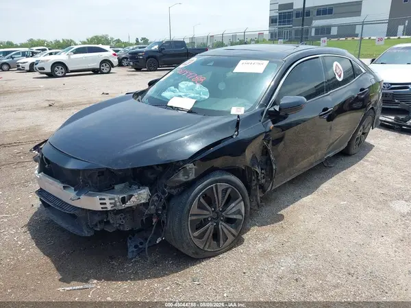 SHHFK7H87JU216257 2018 HONDA CIVIC - Image 2