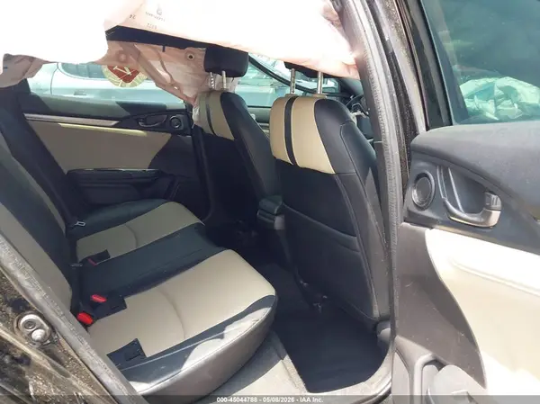 SHHFK7H87JU216257 2018 HONDA CIVIC - Image 8