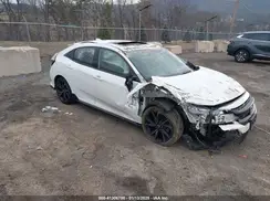 SHHFK7H90JU230977 2018 HONDA CIVIC