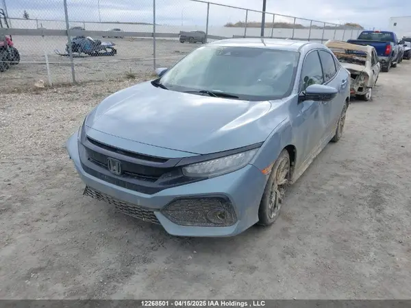SHHFK7H90JU304107 2018 HONDA CIVIC - Image 2