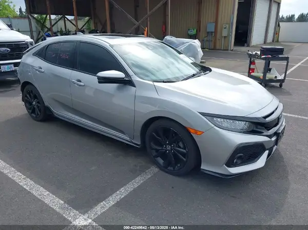 SHHFK7H92JU421560 2018 HONDA CIVIC - Image 1