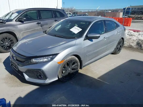 SHHFK7H92KU220467 2019 HONDA CIVIC - Image 2