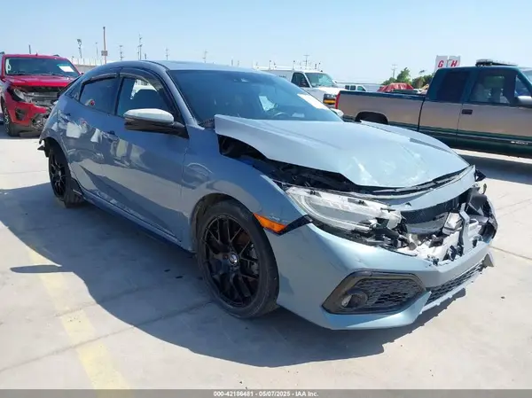 SHHFK7H96JU214847 2018 HONDA CIVIC - Image 1