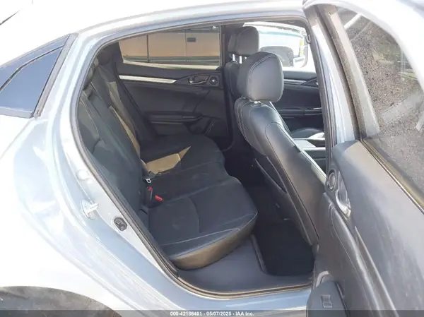 SHHFK7H96JU214847 2018 HONDA CIVIC - Image 8