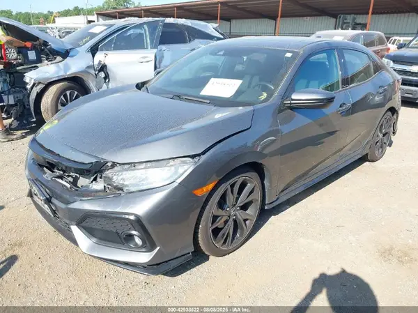 SHHFK7H96KU421966 2019 HONDA CIVIC - Image 2