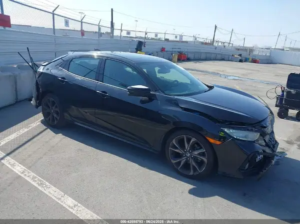 SHHFK7H99JU417649 2018 HONDA CIVIC - Image 1