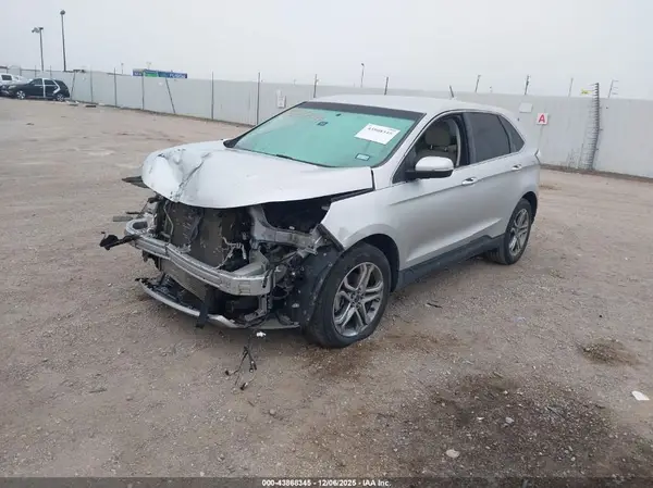 SILVER 2016 FORD EDGE - Image 2