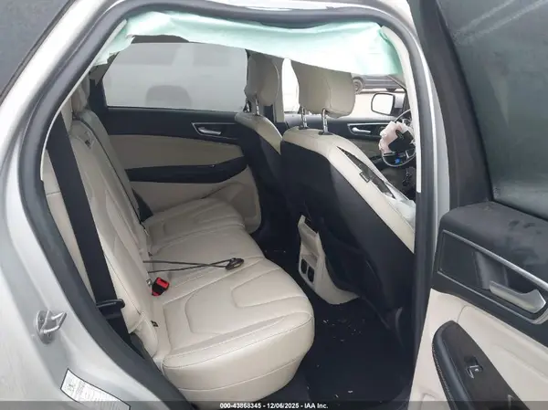 SILVER 2016 FORD EDGE - Image 8