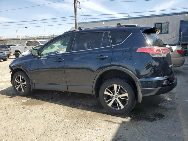 TMWFREV8JD131298 2018 TOYOTA RAV 4 - Image 2