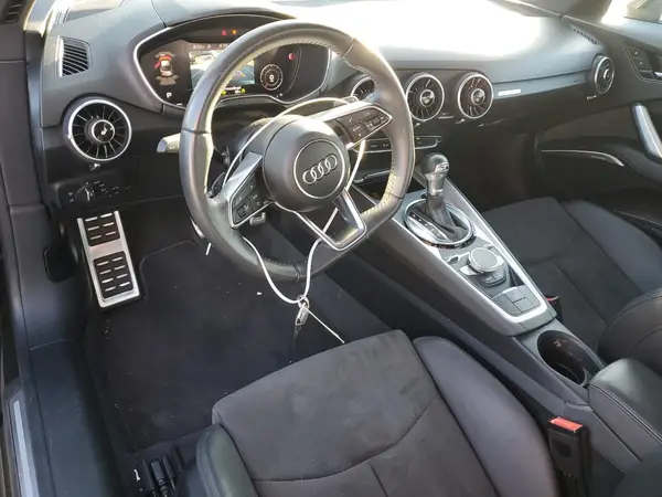 TRUAEAFV9K1005019 2019 AUDI TT - Image 8