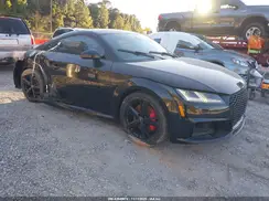 TRUC1AFV0H1017458 2017 AUDI TTS