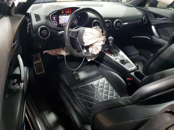 TRUC1AFV1J1012811 2018 AUDI TTS - Image 8
