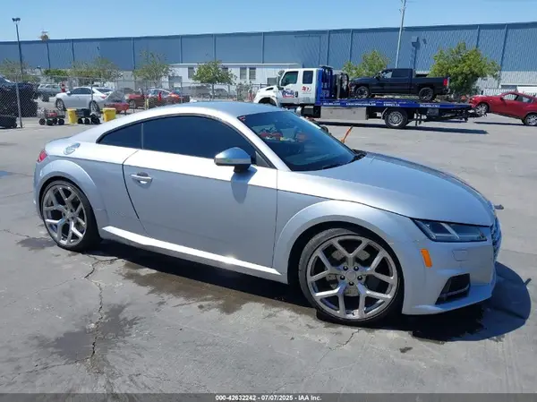TRUC1AFV3G1015539 2016 AUDI TTS