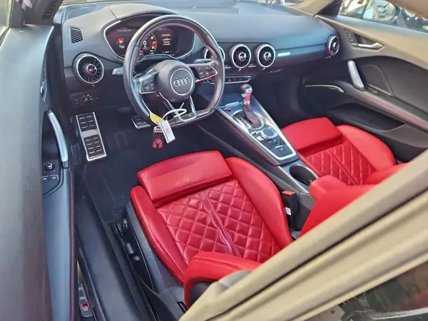 TRUC1AFV4H1003420 2017 AUDI TTS - Image 8