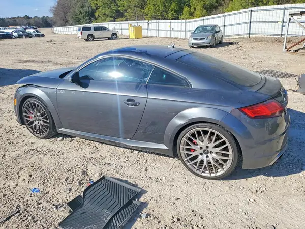 TRUC1AFV5J1014447 2018 AUDI TTS - Image 2