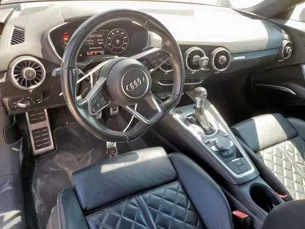 TRUC5AFV0G1001599 2016 AUDI TT - Image 8