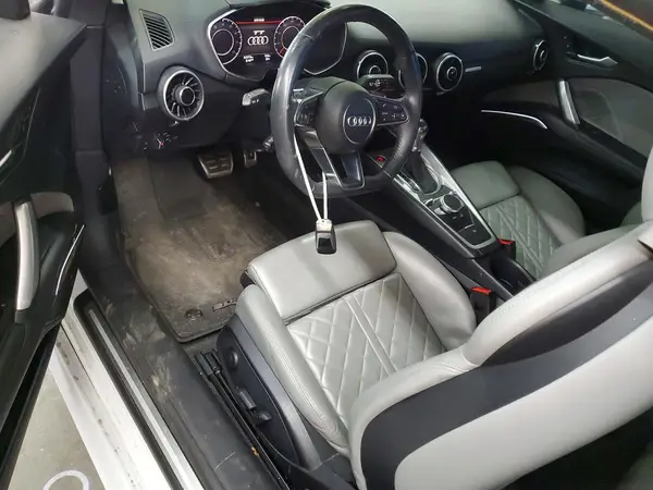 TRUC5AFV0J1013906 2018 AUDI TT - Image 8