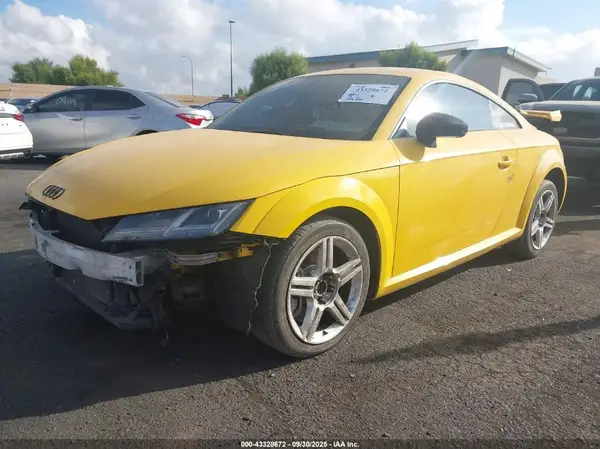 TRUC5AFV1H1021152 2017 AUDI TT - Image 2
