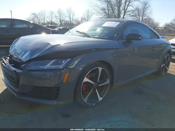 TRUC5AFV1J1005622 2018 AUDI TT - Image 2