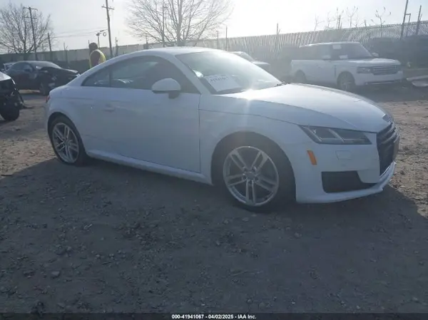 TRUC5AFV3G1019806 2016 AUDI TT - Image 1