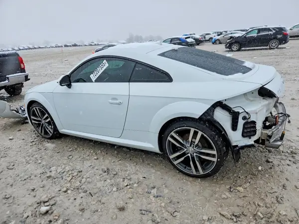 TRUC5AFV3H1003865 2017 AUDI TT - Image 2