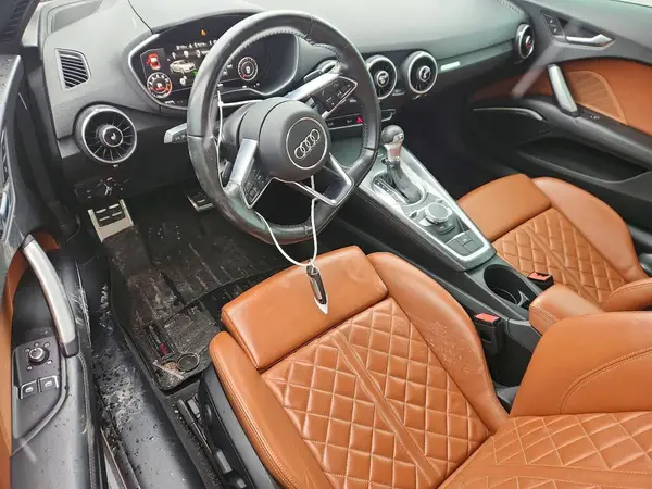 TRUC5AFV3H1003865 2017 AUDI TT - Image 8
