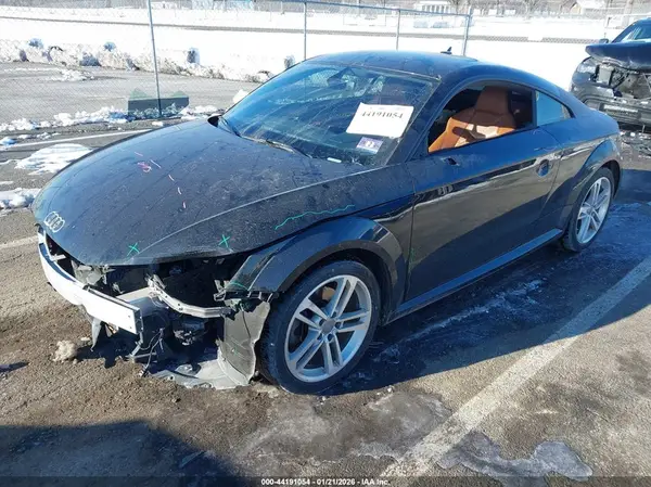TRUC5AFV4H1011151 2017 AUDI TT - Image 2