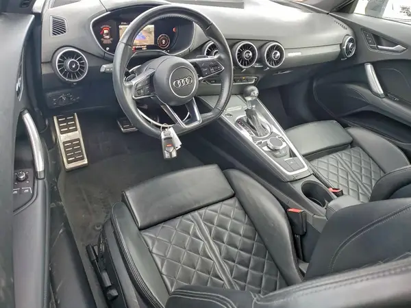 TRUC5AFV5G1026076 2016 AUDI TT - Image 8