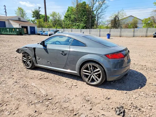 TRUC5AFV5H1006511 2017 AUDI TT - Image 2