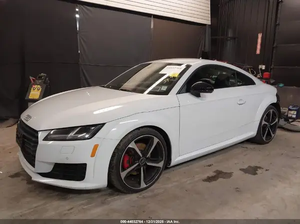 TRUC5AFV5J1013660 2018 AUDI TT - Image 2