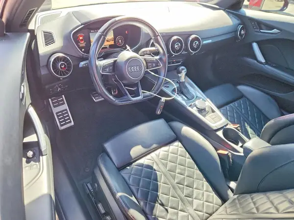 TRUC5AFV6G1002515 2016 AUDI TT - Image 8