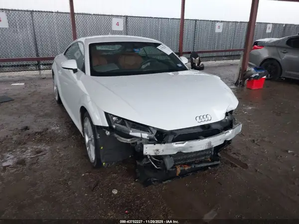TRUC5AFV6G1022182 2016 AUDI TT